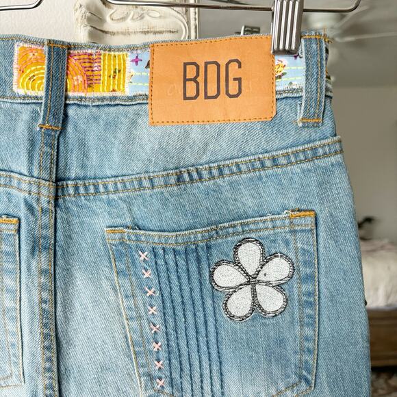 BDG Patchwork Retro Boho Flare Jeans - Picture 5 of 9